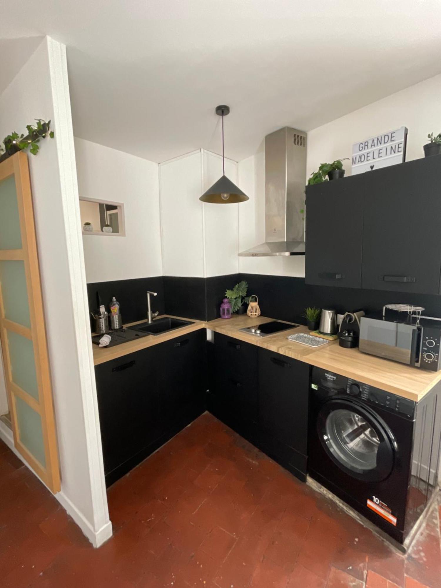 La Grande Madeleine Apartment Nantes Bagian luar foto
