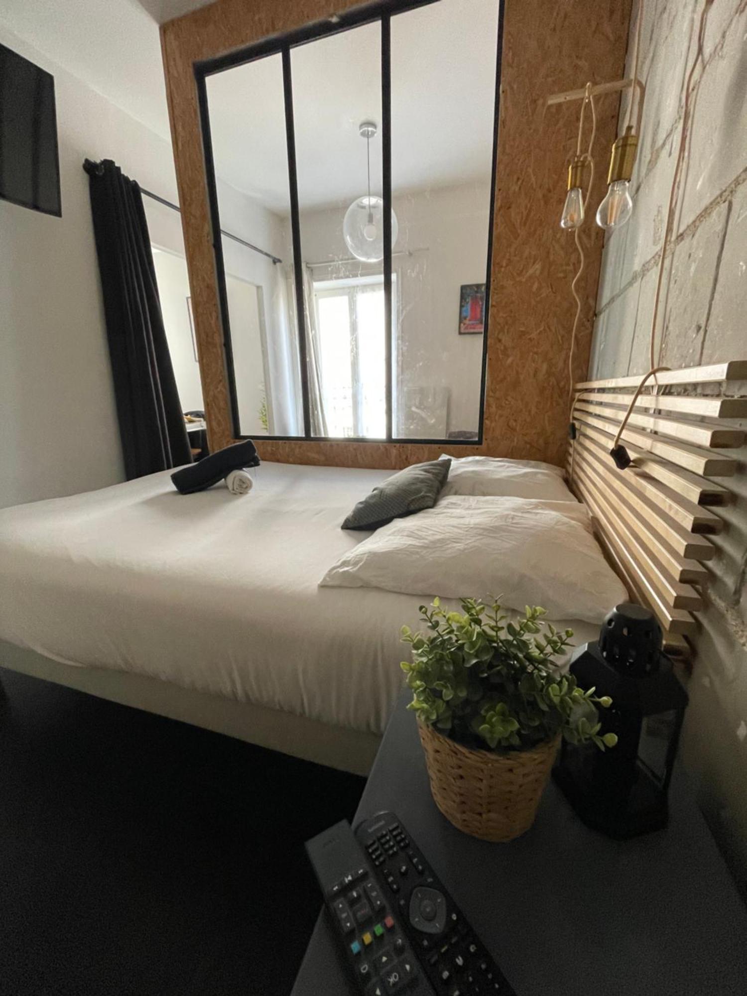 La Grande Madeleine Apartment Nantes Bagian luar foto